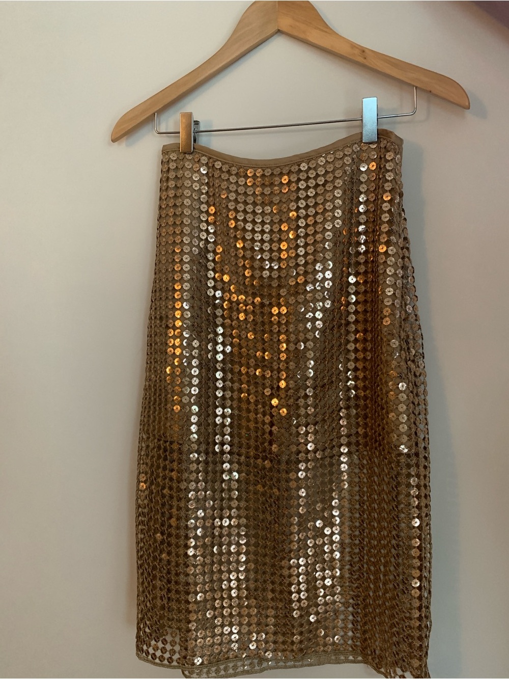 H&M Gold Sequin Pencil Skirt